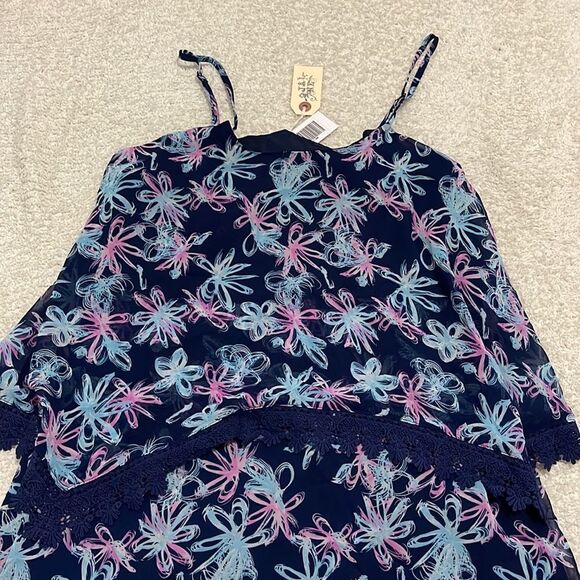 NWT- Cals -M - Picture 3 of 8